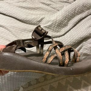 Chacos womens size 8 brown